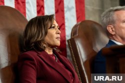 Камала Харрис обогнала Трампа в предвыборном соцопросе