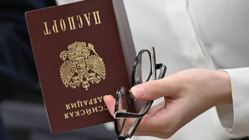 Правом пересдачи ЕГЭ впервые воспользовались более 105 тысяч школьников