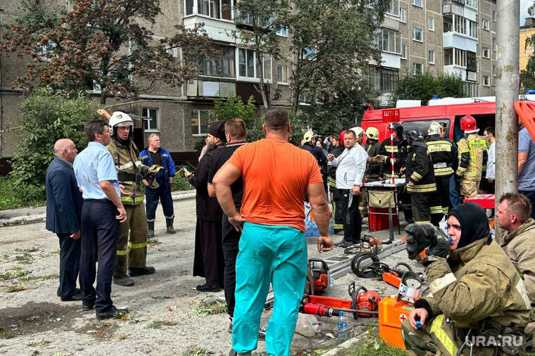 Трое погибших и эвакуация детей в Екатеринбург: главное о взрыве пятиэтажки в Нижнем Тагиле